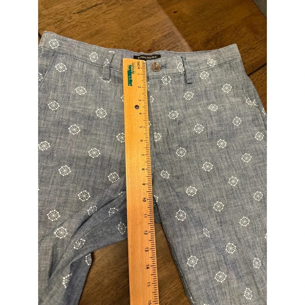 Banana Republic‎ Aiden Slim Fit Blue Chambray Medallion Shorts Mens 29